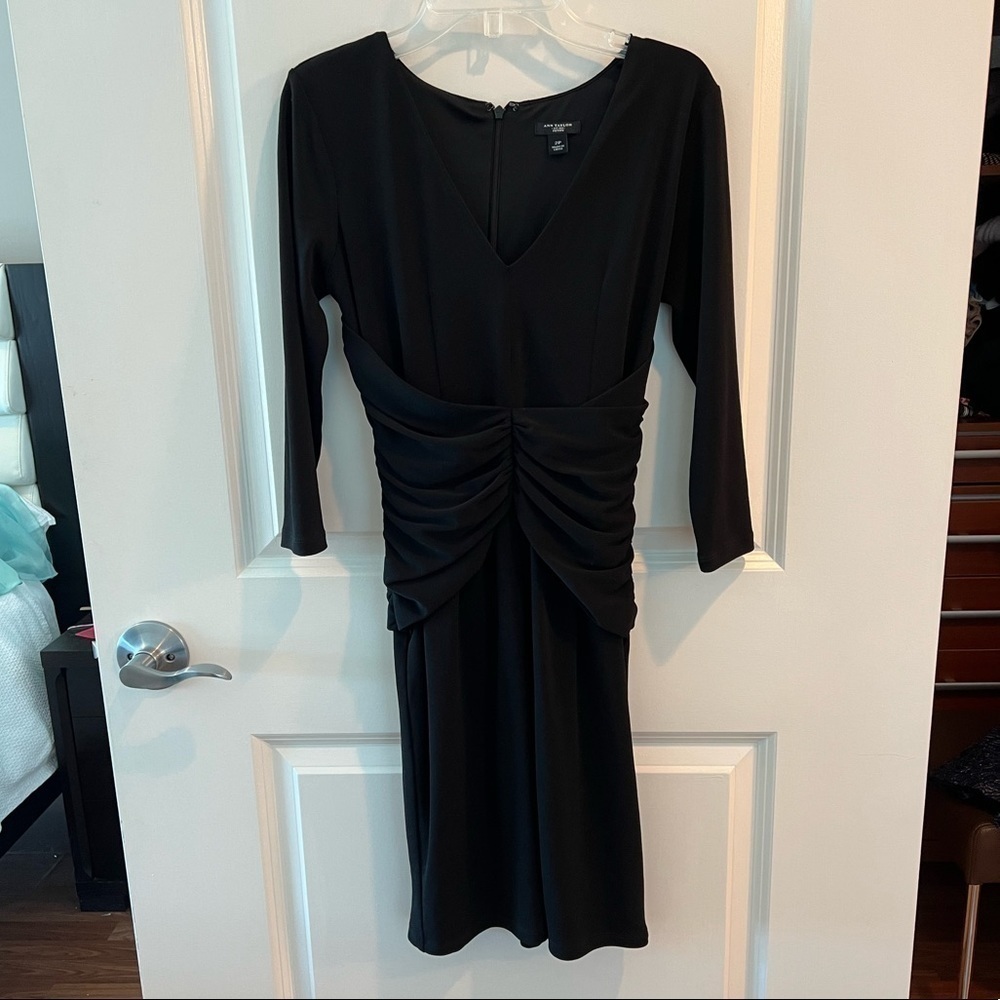 Ann Taylor V-neck Dress Size 2P